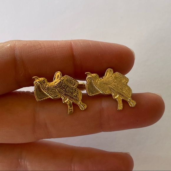 Vintage Other - Horse Saddle Cuff Links